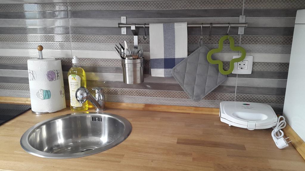 Apartman Dado Cres Luaran gambar